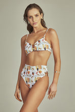 Carica l'immagine nel visualizzatore di Gallery, Model Front: Empress Top Top Bikini Antigua Pop Art