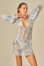 Carica l'immagine nel visualizzatore di Gallery, Model Front: Empress Mini Dress Sereia Short Sixty Dress