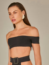 Carica l'immagine nel visualizzatore di Gallery, Model Front: Empress Top Top Biquini Suzy Textura Flat Preto
