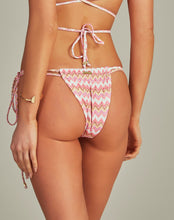 Carica l'immagine nel visualizzatore di Gallery, Image 04: Empress Bottom Bottom Bikini Danielle Pink Chevron
