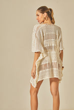 Carica l'immagine nel visualizzatore di Gallery, Model Back: Empress Kaftans / Cover Ups Offwhite Tunica Nikki
