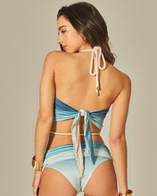 Carica l&#39;immagine nel visualizzatore di Gallery, Image 04: Empress Set Gobi Blue Gradient
