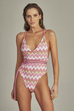 Carica l&#39;immagine nel visualizzatore di Gallery, Leticia Body Pink Chevron
